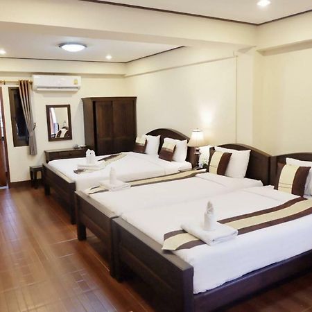 Nanbaankhun Hotel Екстериор снимка