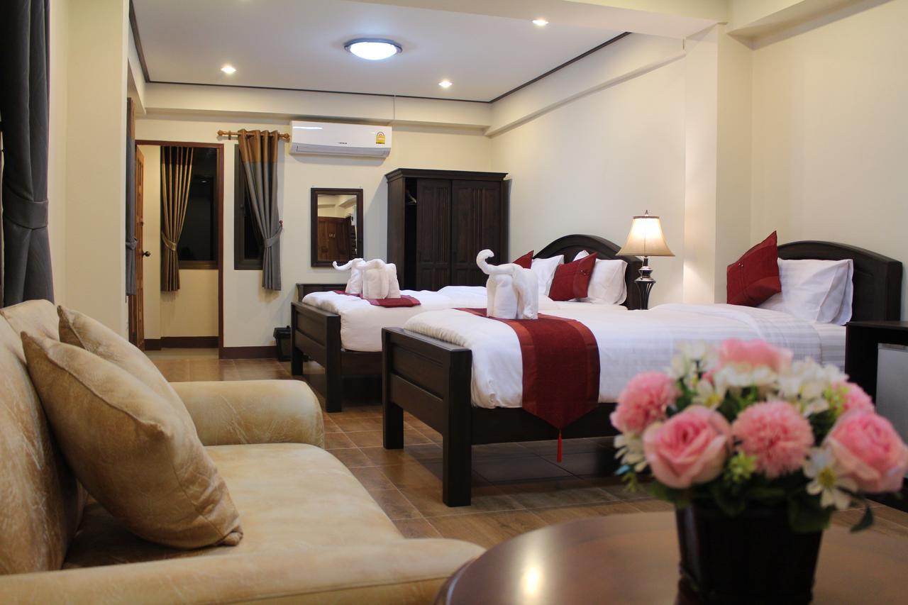 Nanbaankhun Hotel Екстериор снимка