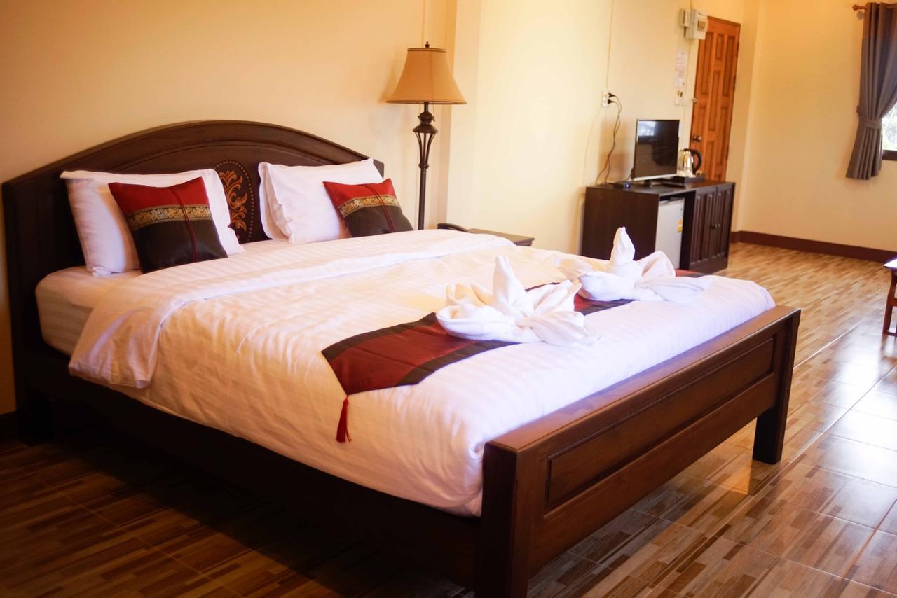 Nanbaankhun Hotel Екстериор снимка