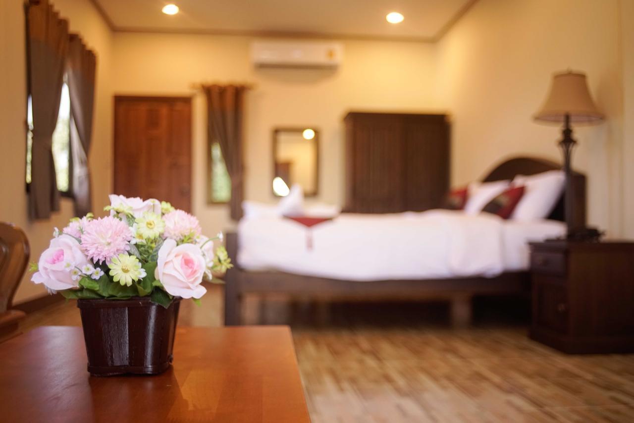 Nanbaankhun Hotel Екстериор снимка