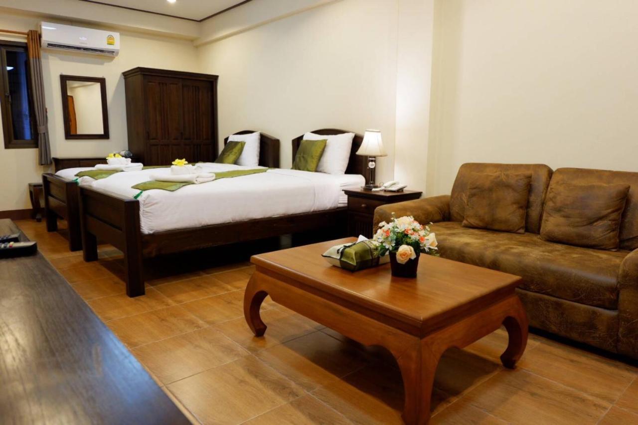 Nanbaankhun Hotel Екстериор снимка